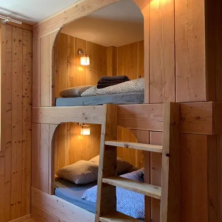 La Porteille Apartment