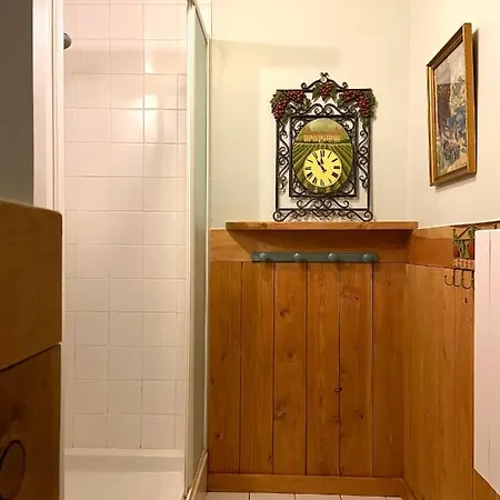 La Porteille Apartment